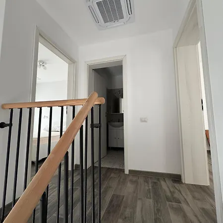 בית הארחה Miamar קוסטינסטי